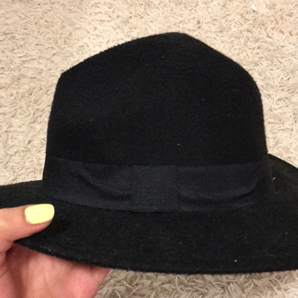 Hat - Picture 3 of 3